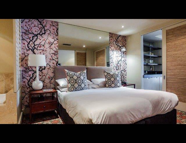 2 BEDROOM APARTMENT FOR SALE IN UMHLANGA RIDGE